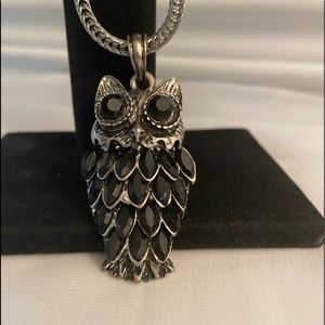 Silver tone Owl necklace